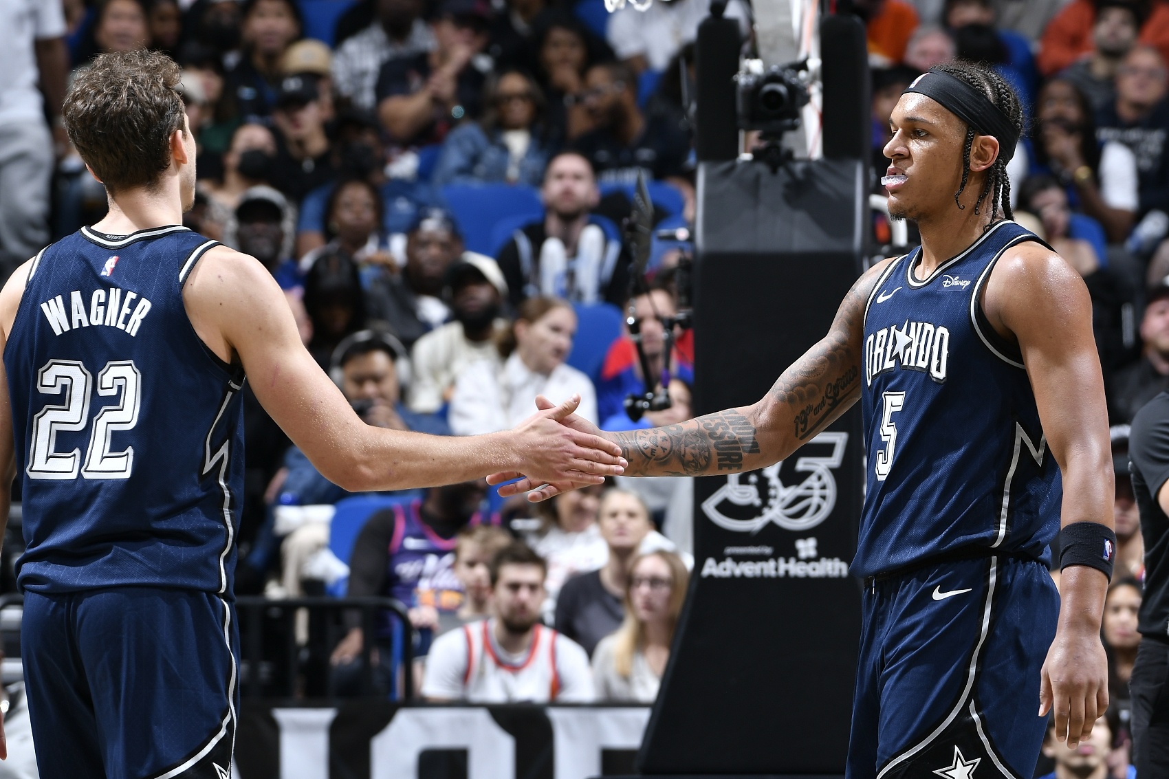 魔术官方：客场8连胜鹈鹕 创队史在单一客场最长连胜纪录